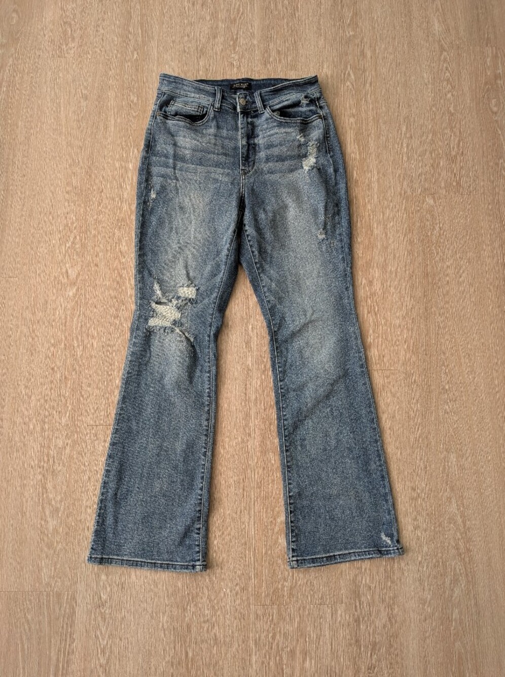Judy Blue Jeans Women's 14W Boot Cut Distressed Stretch